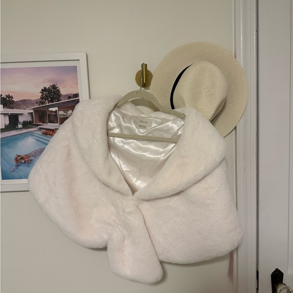 Anthropologie White Faux Fur Wrap Shawl - Picture 4 of 6